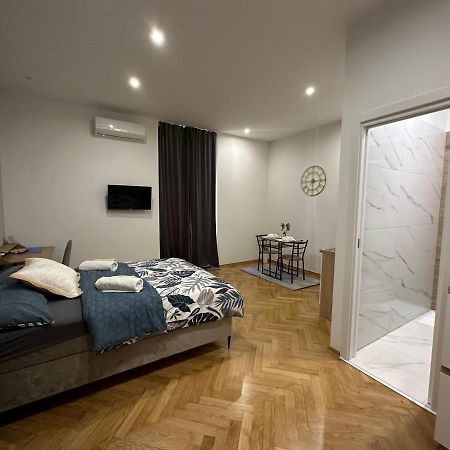 Studio Apartment Fiorello I Rijeka Zewnętrze zdjęcie